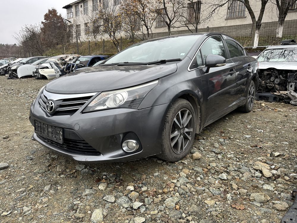 Тойота Авенсис 2.0d4d 124 кс 2012г НА ЧАСТИ!