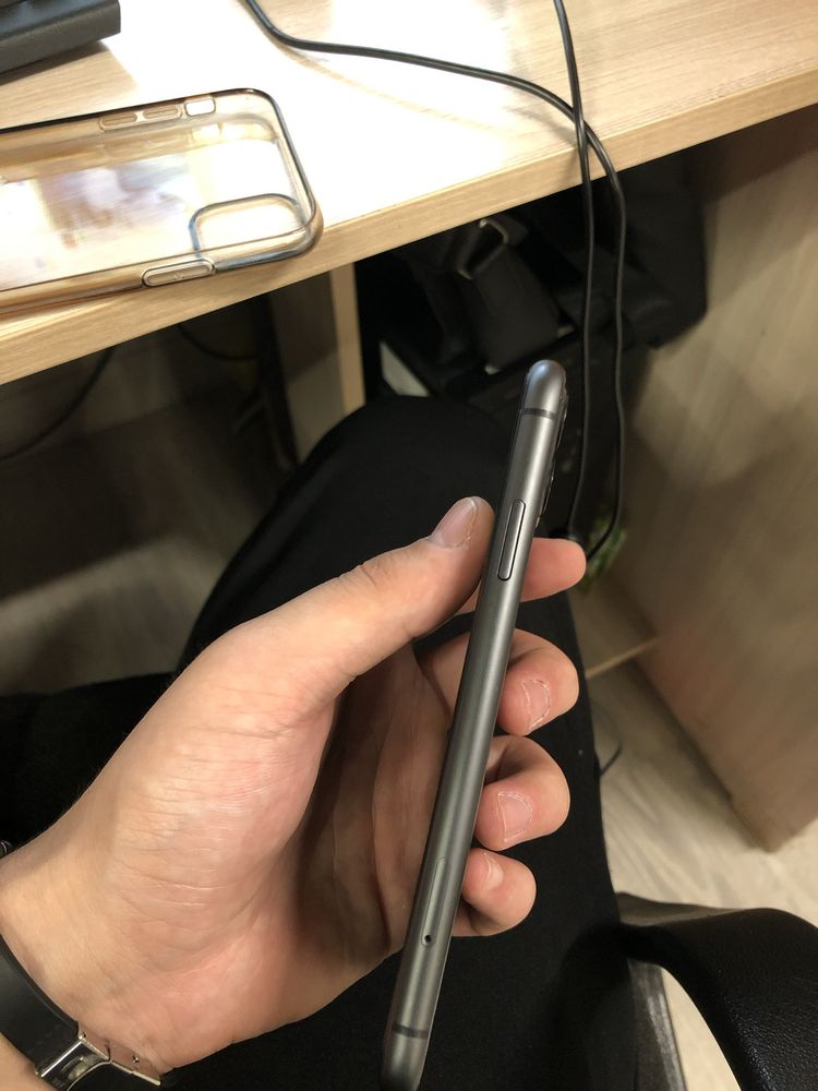 Продам Iphone 11 на IOS 17.5