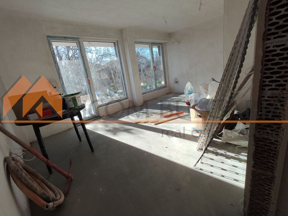 Продава се Двустаен апартамент в Варна, Виница - 72 кв.м за 1362 €/кв.м - Снимка #9