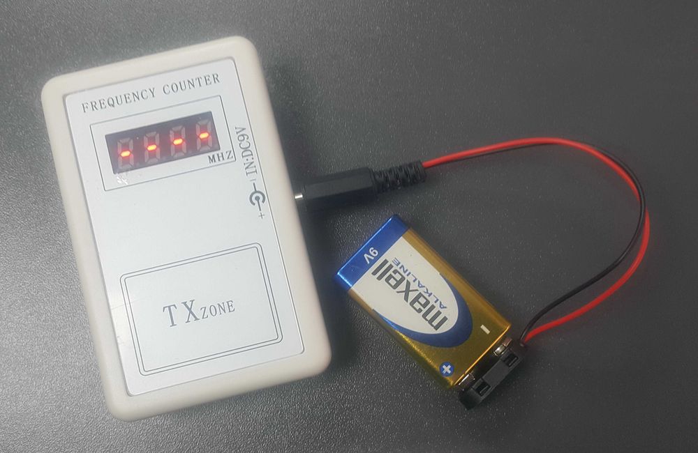 Приемник тестер честотомер за дистанционни 250-450MHZ