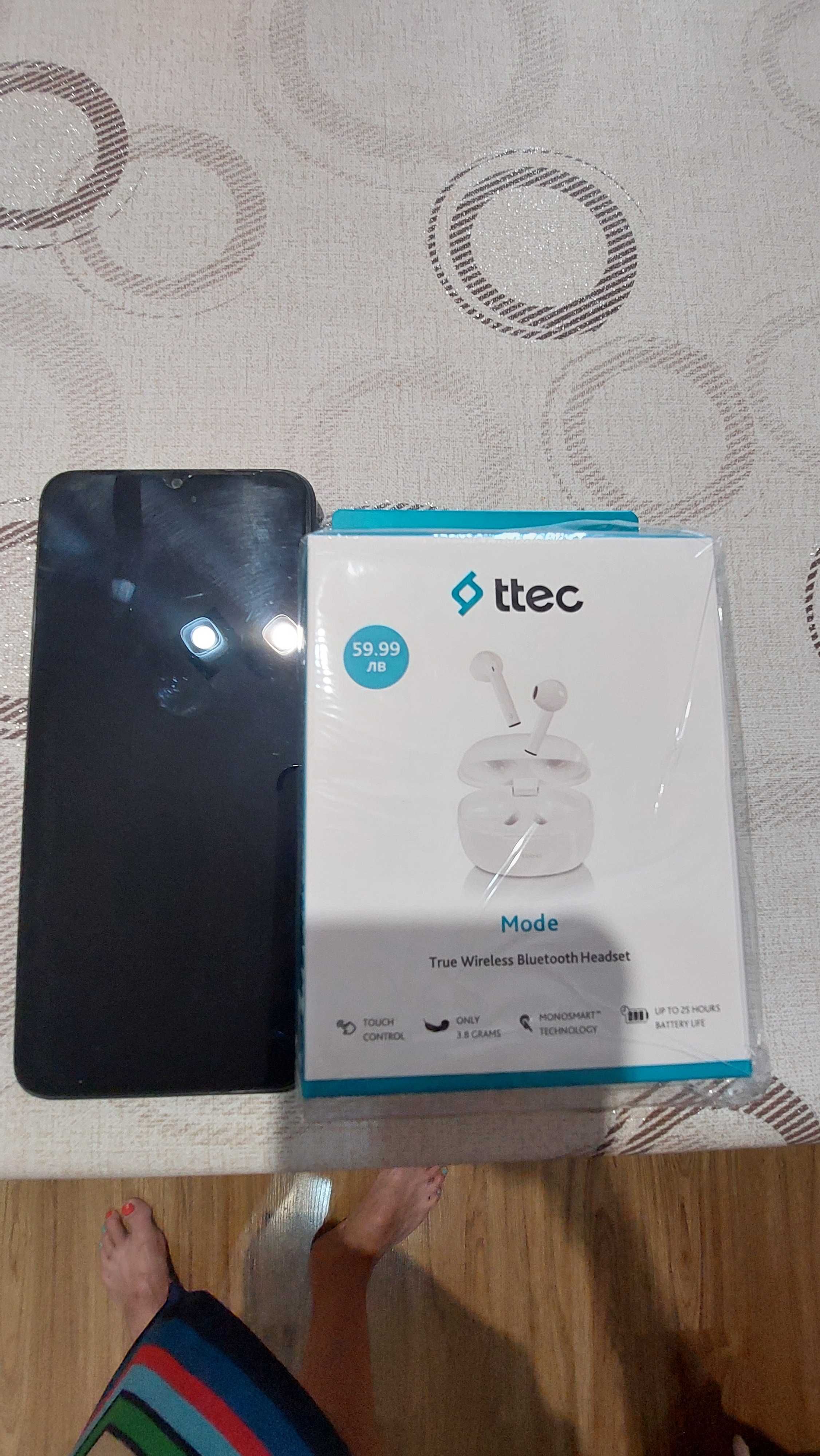 Телефон Realme C 30
