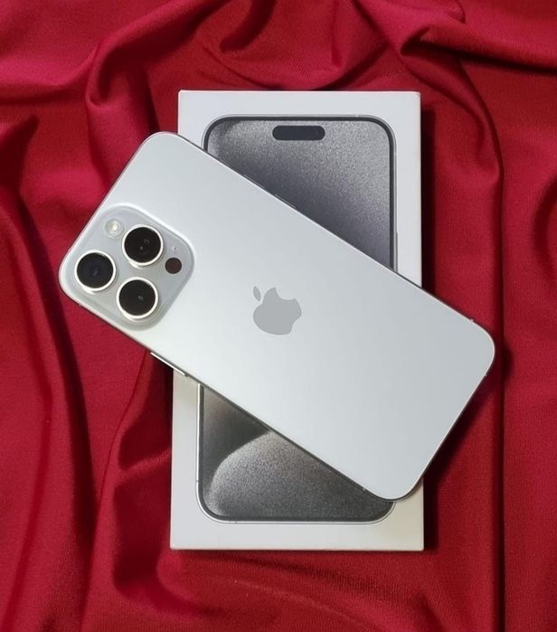 iPhone 15 Pro full box impecabil garanție