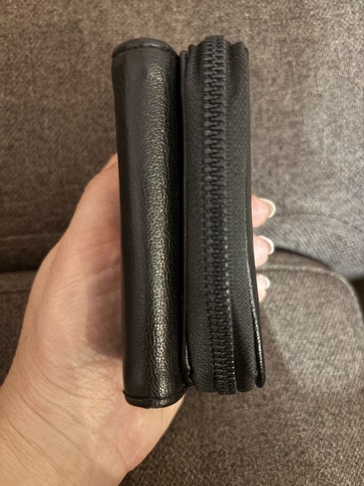 Дамско портмоне Guess