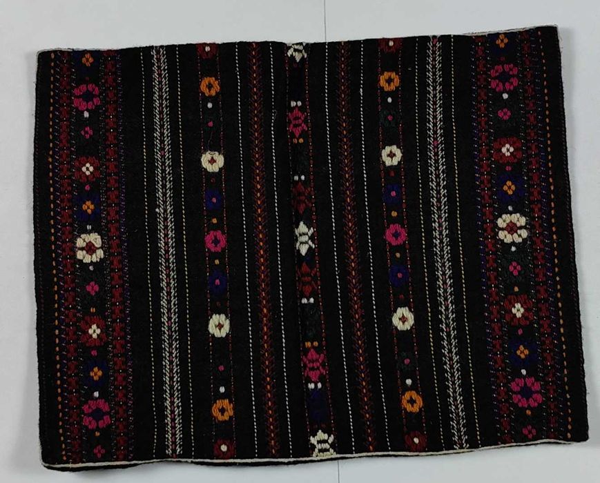 100-На Годишна КАЛЪФКА ВЪЗГЛАВНИЦА От Чеиз Бродерия Шевица