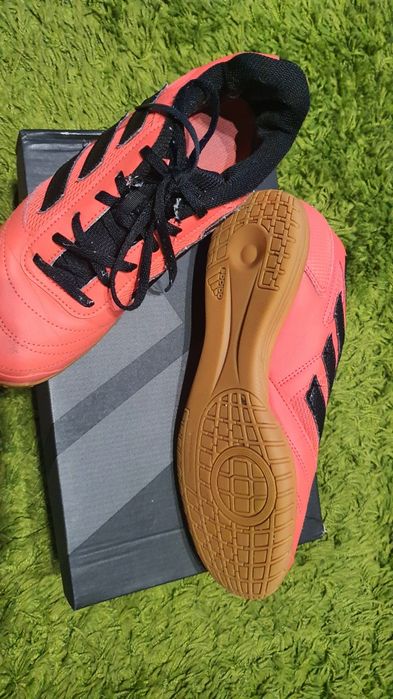 Ghete de fotbal Super Sala2 Adidas marimea 40