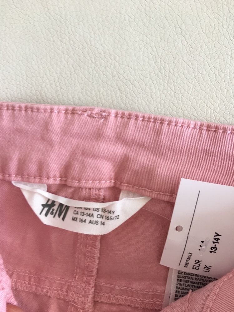 Pantaloni scurti noi pentru fete H&M