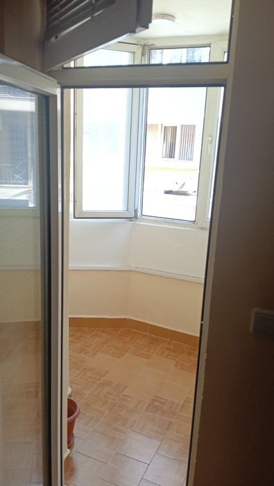 Дава се под наем Двустаен апартамент в Варна, ХЕИ - 60 кв.м за 408 € - Снимка #1