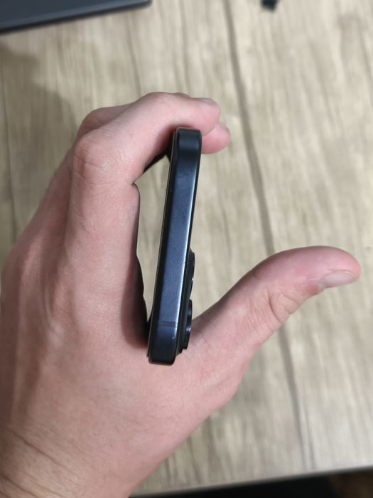 iphone 15  / 128