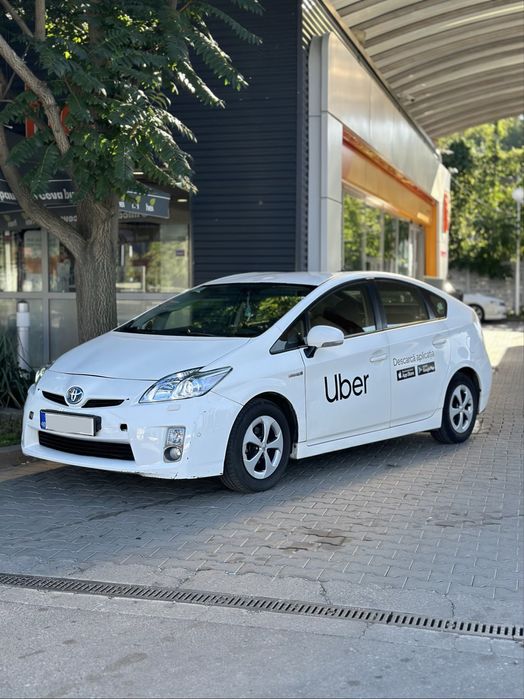 Toyota prius hybrid 2012 automat
