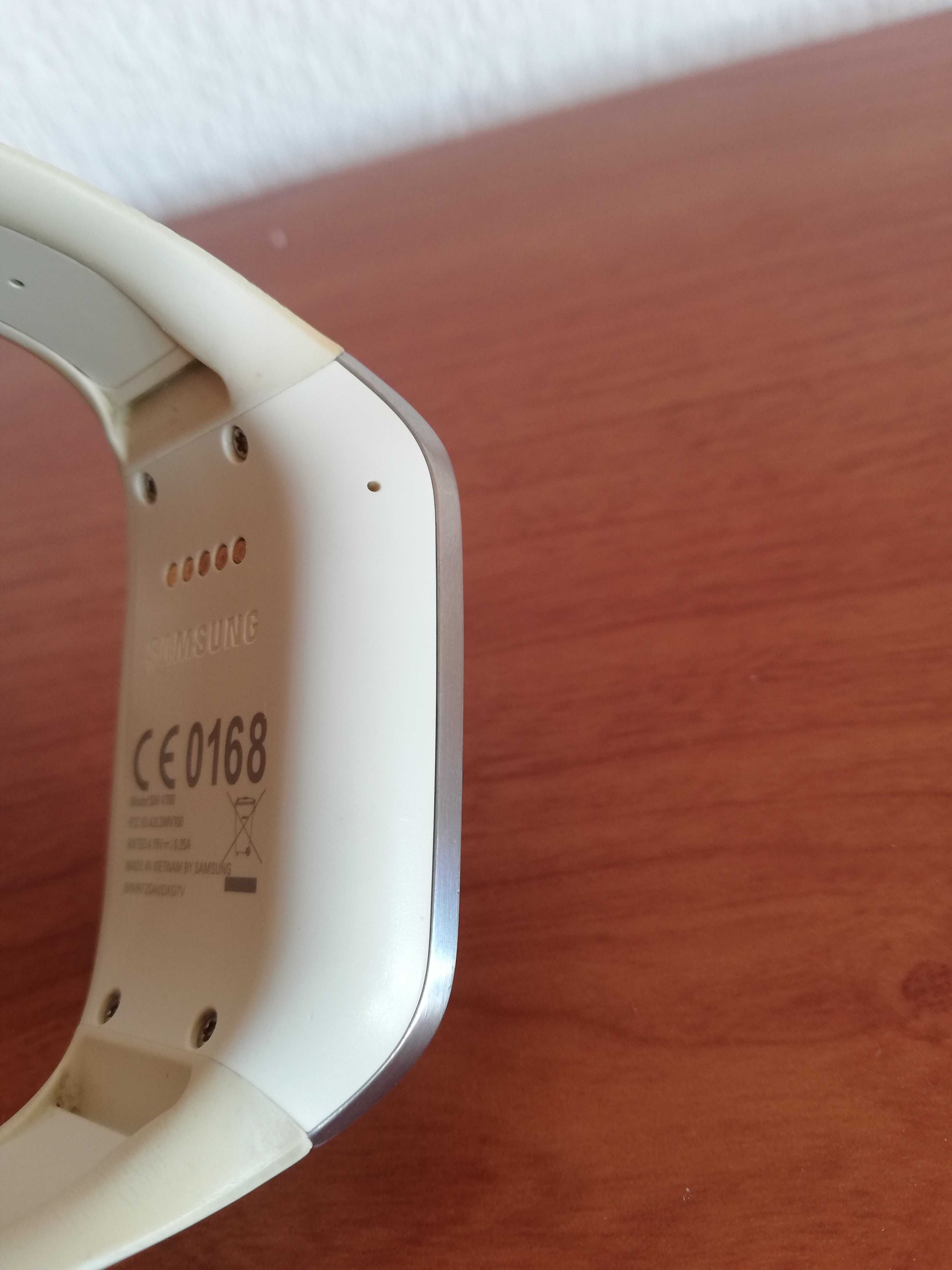 Samsung Galaxy Gear SM-V700 smart watch
