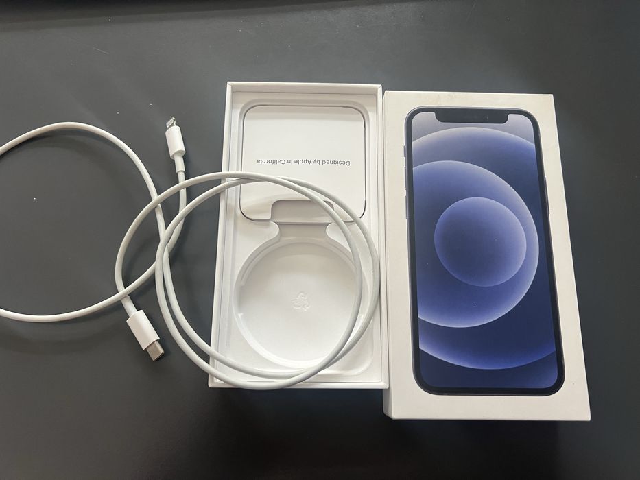 Продавам Apple iPhone 12 mini 64GB