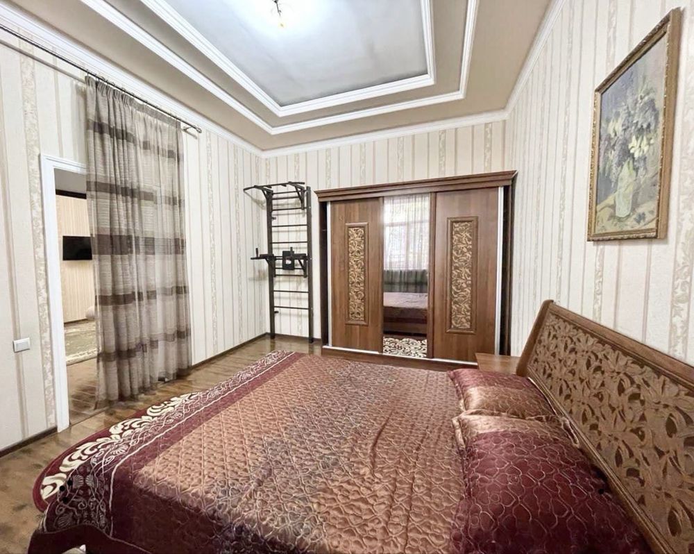 Сдается 3 ком квартира ул.Ш.Руставелли, Гранд Мир отель
