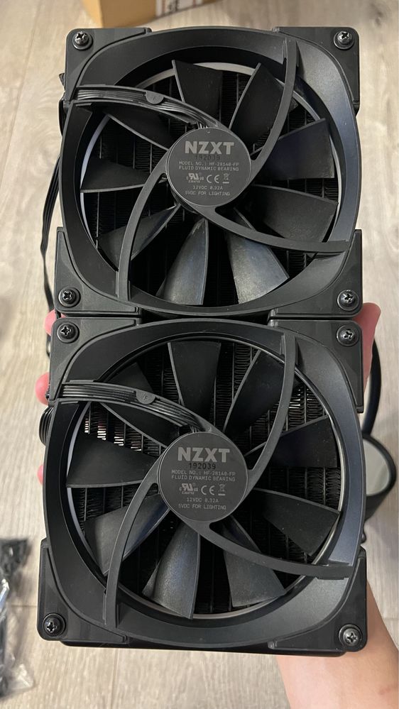 Cooler procesor pe apa NZXT Kraken X63 RGB
