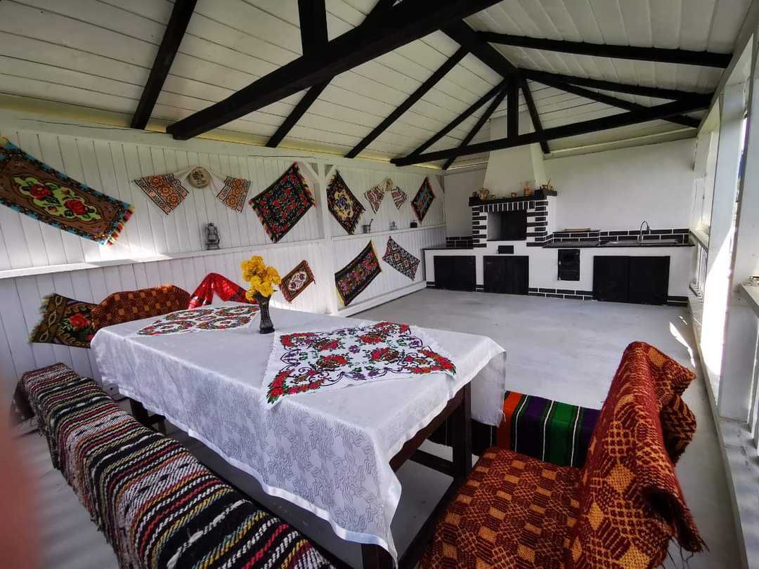 Cabana de inchiriat Com. Cosna