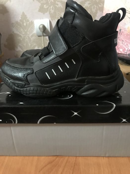 Ботинки подростковые