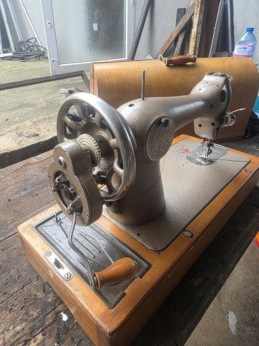 Руска шевна машина Калинина