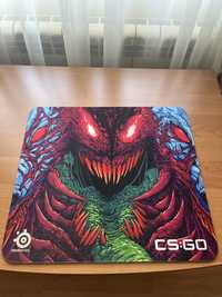 SteelSeries Hyper Beast mouse pad