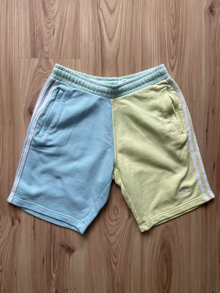 Adidas / мъжки спортен къс панталон S/M