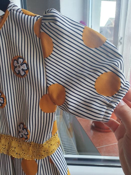 Rochita eleganta pentru fete