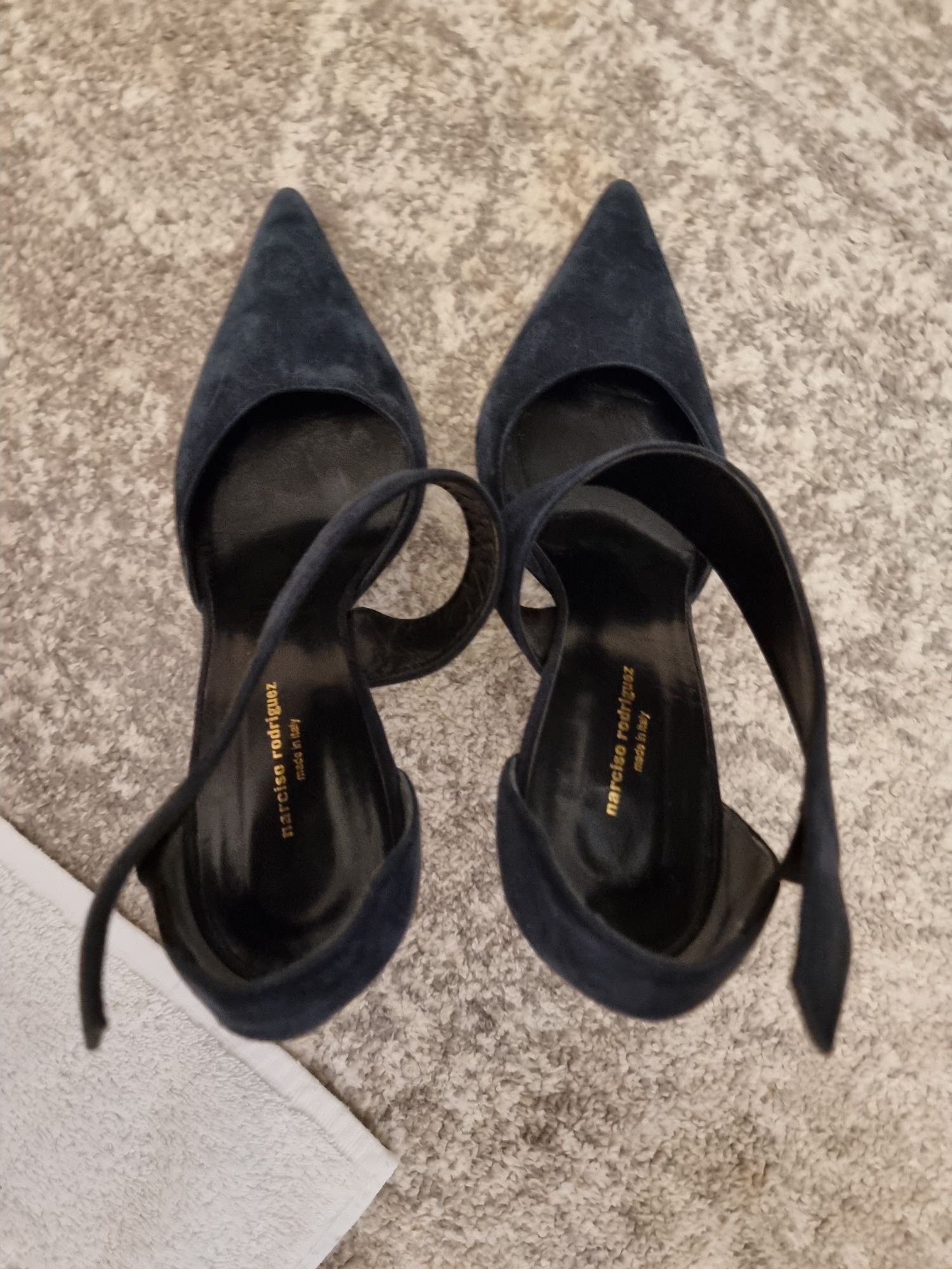 Narciso rodriguez pantofi 37,5