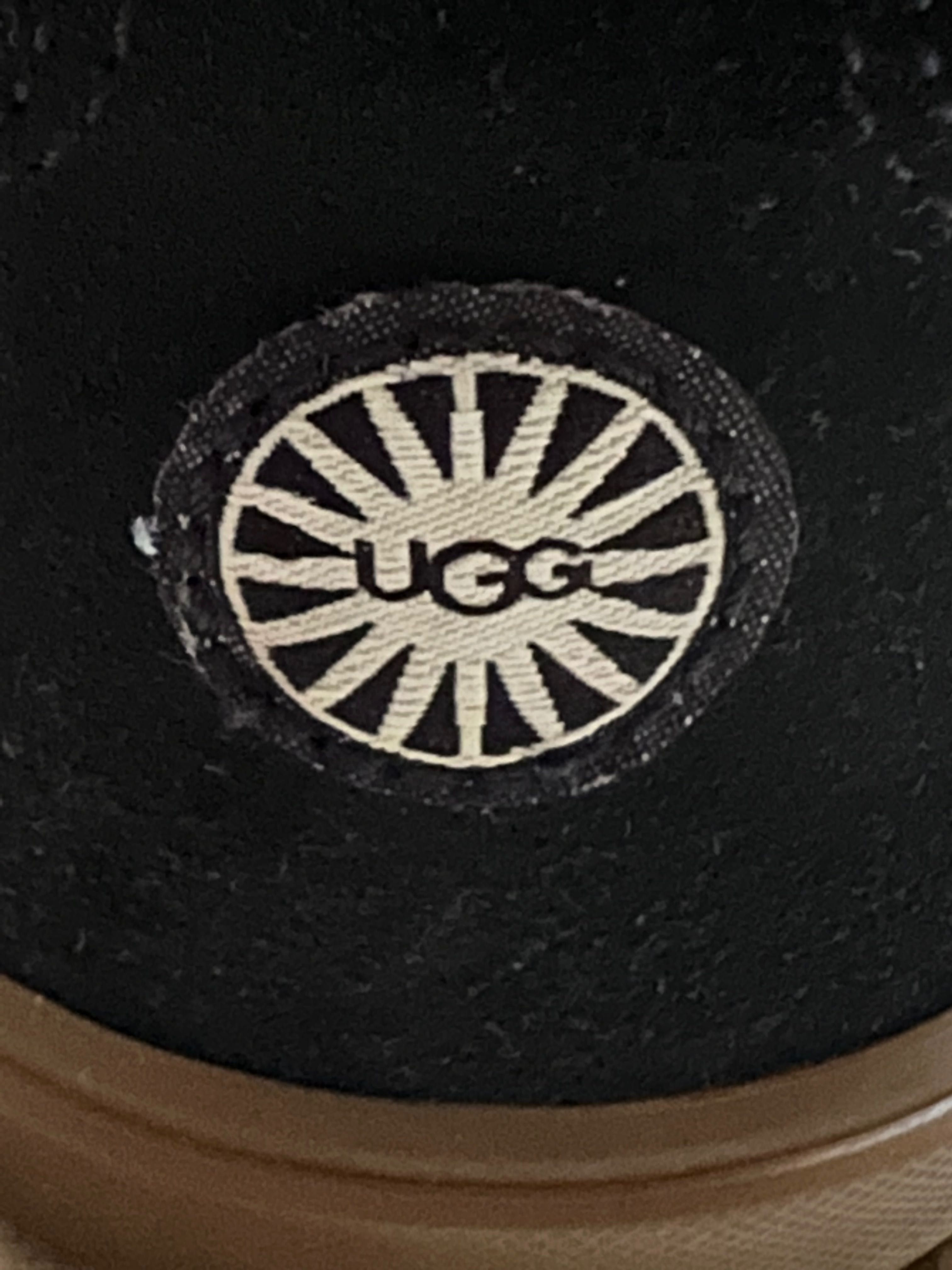 UGG, K Kameron. Кожаные кеды из США. 100% овчина. Оригинал. Разм. 38