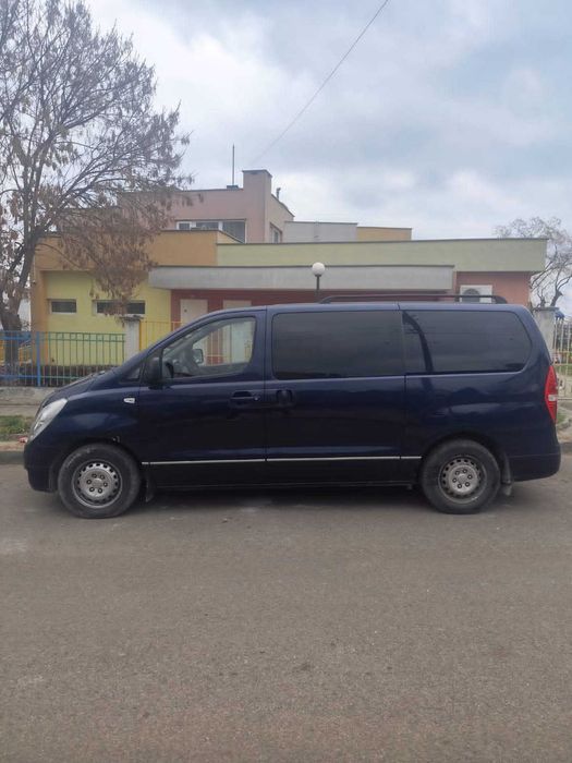 Продавам кола Hyundai H1