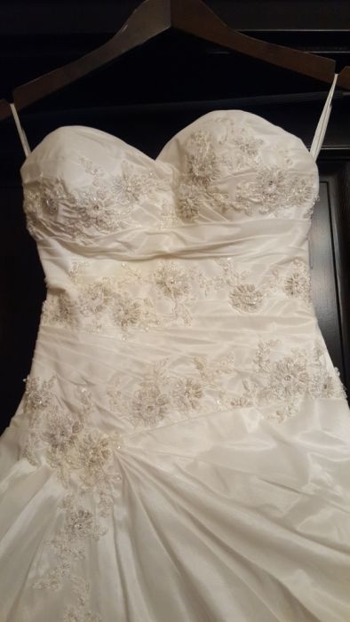 Vand rochie mireasa Sposa Toscana