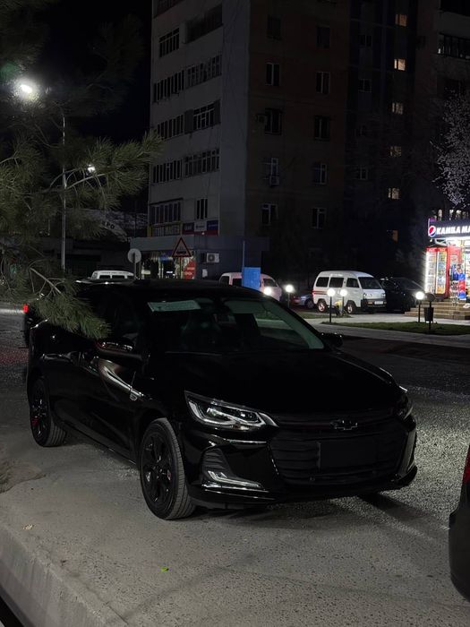 Onix Redline sotiladi