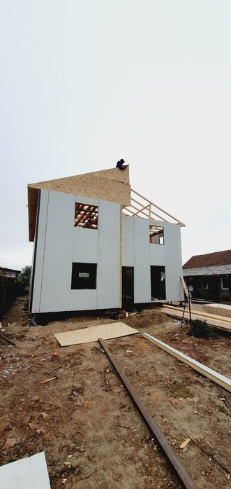 Casa Modulara, Garaje Auto, Containere stil birou din panou sandwich