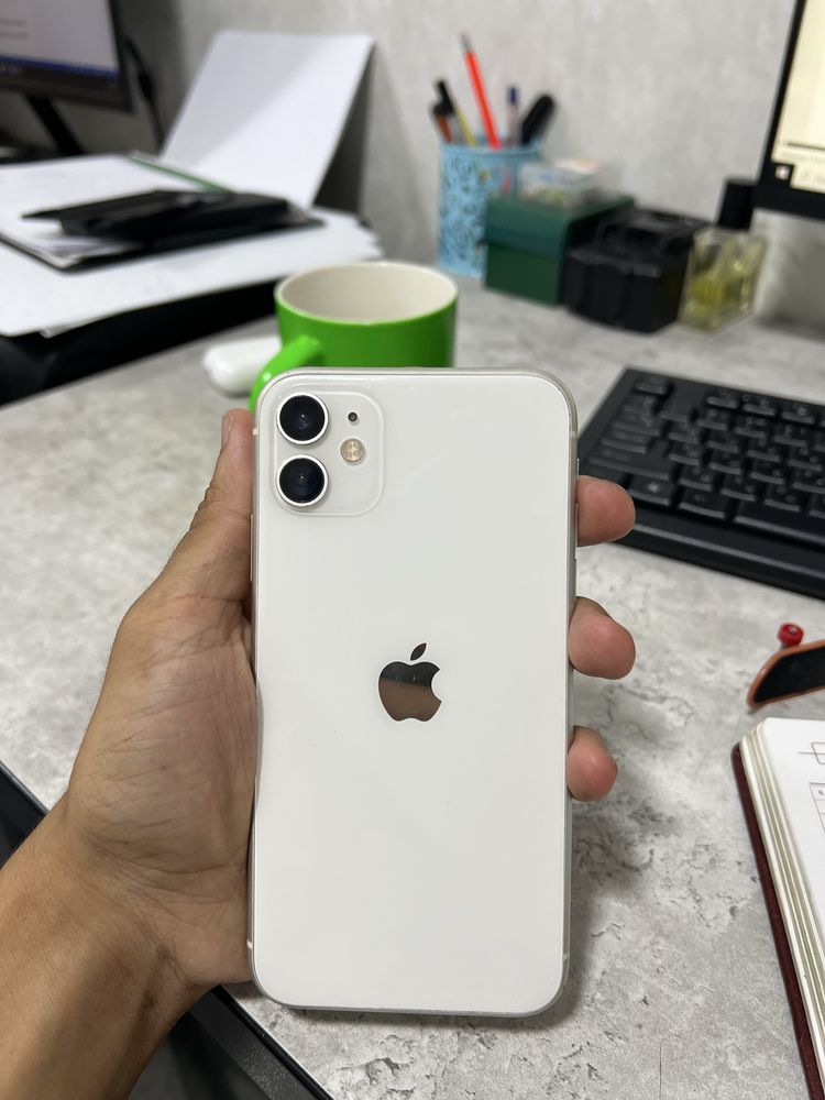Iphone 11 64 gb sotiladi