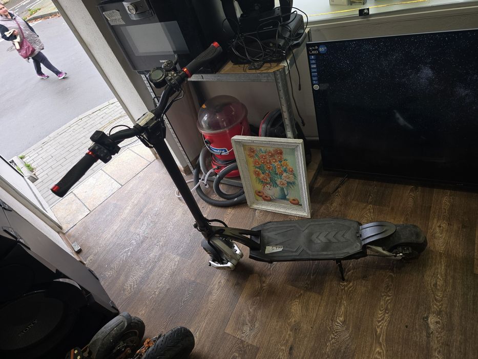 Тротинетка Kaboo MANTIS 8