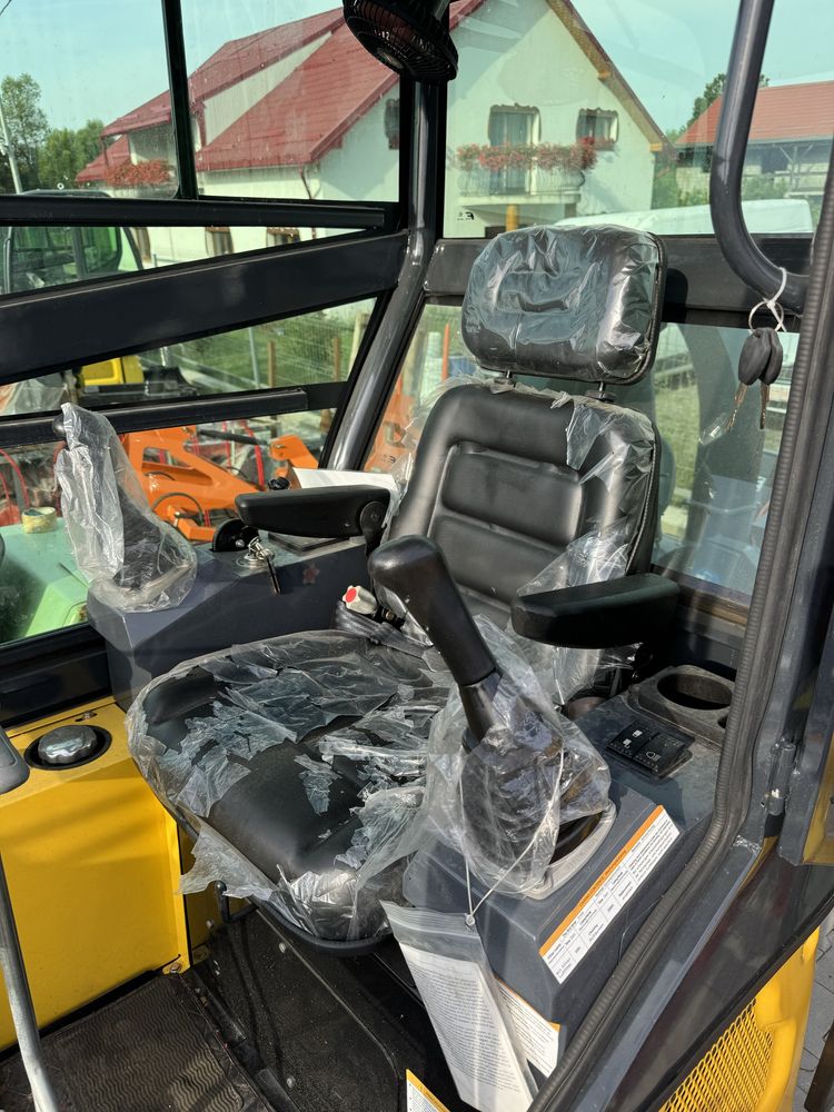 Excavator 1.7 t  cu. Motor Kubota