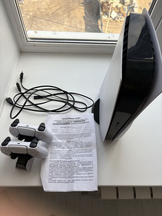 PlayStation 5 в отличном состояниии