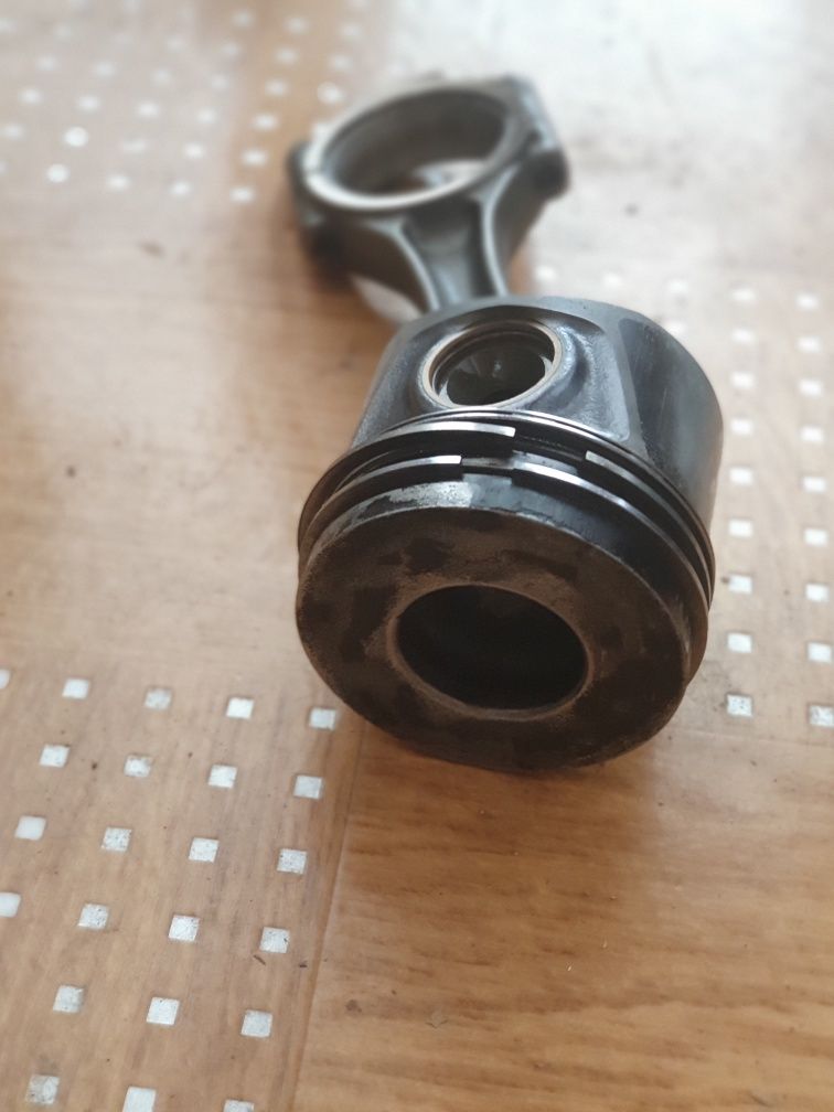 Бутало, биела 2.0 TDI PD Audi VW Skoda Seat