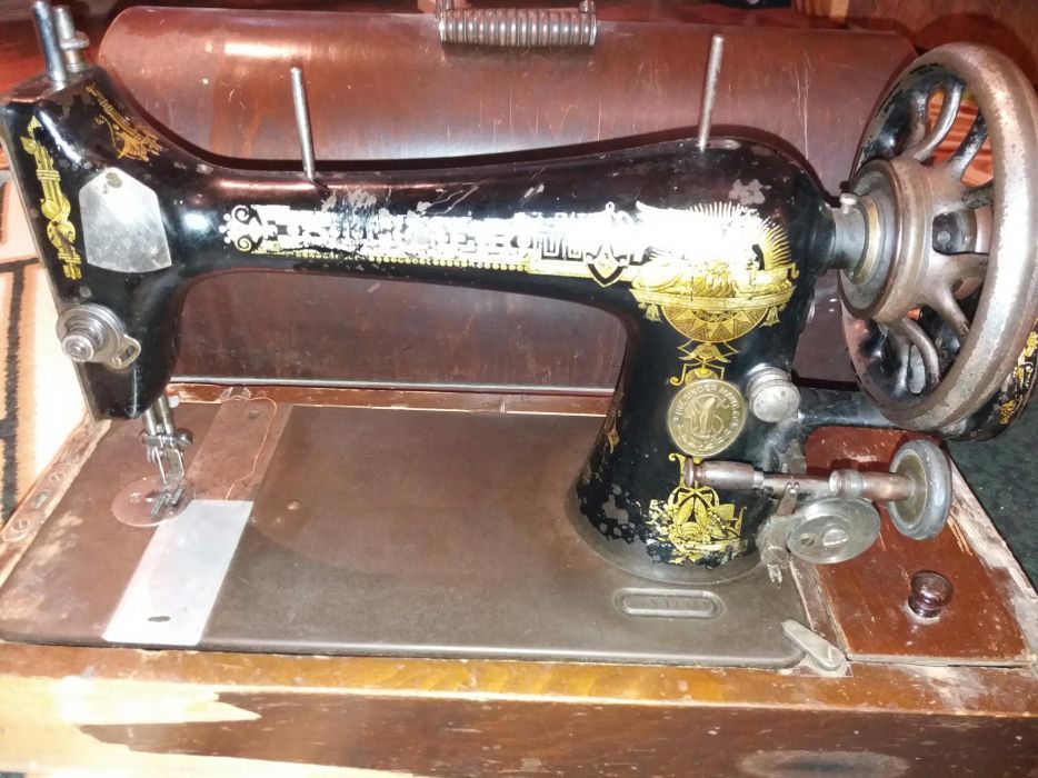 Швейная машинка "Singer" - серии А. 1911 года.