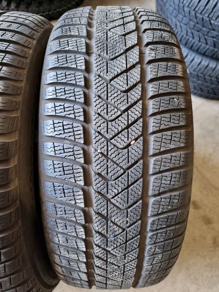 225/60/17 Pirelli 4piese