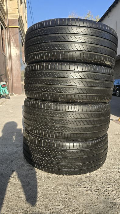 225/45/R21 Michelin