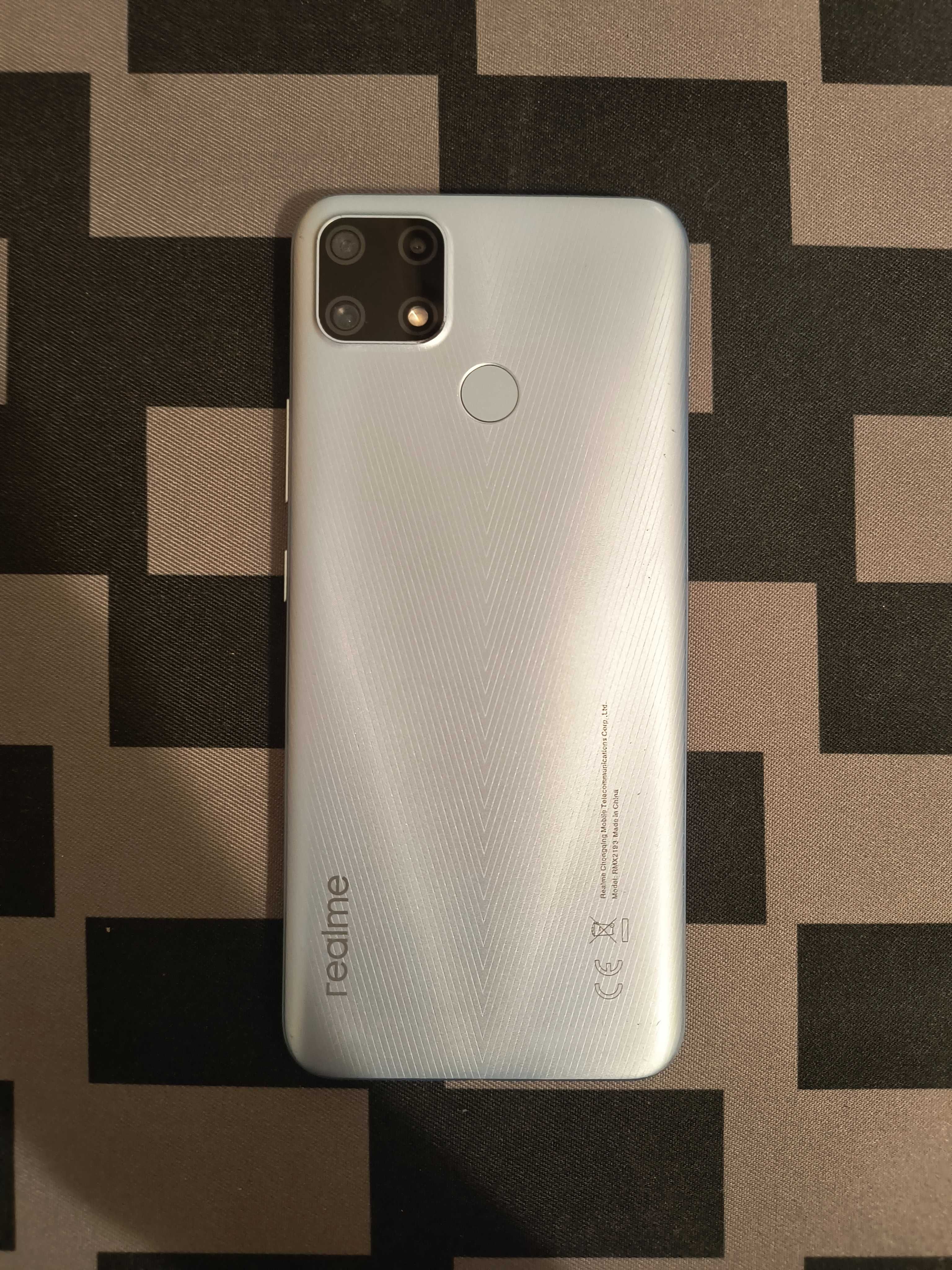 Телефон Realme 7i