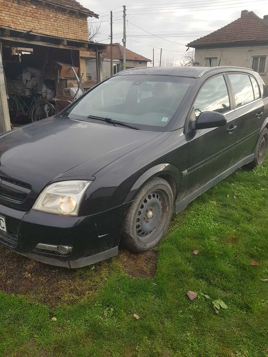 Opel Signum 2.2 125ks 2004god.