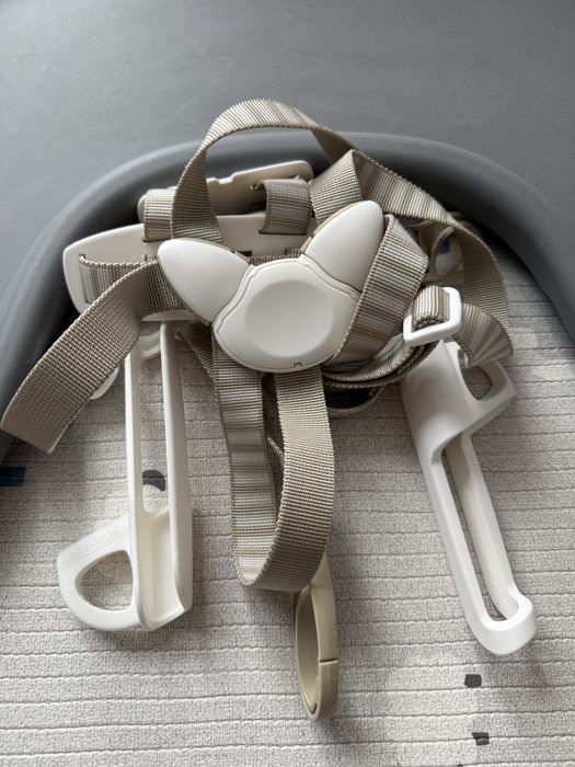 Продавам приставка, табла, колани за Stokke Tripp Trapp(може и отделно