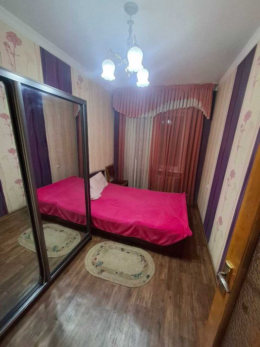 Продаётся 2/3/5 Ахмад Югнаки Среднее состояние 2 балкона 2х3 62м2