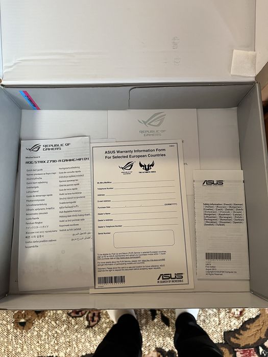 Placa de baza Asus rog Z790-A D4 Gaming wifi