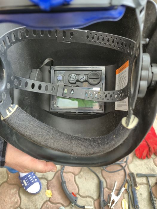 Aparat de sudura Velt Mig MMA 131, kit complet de suruda