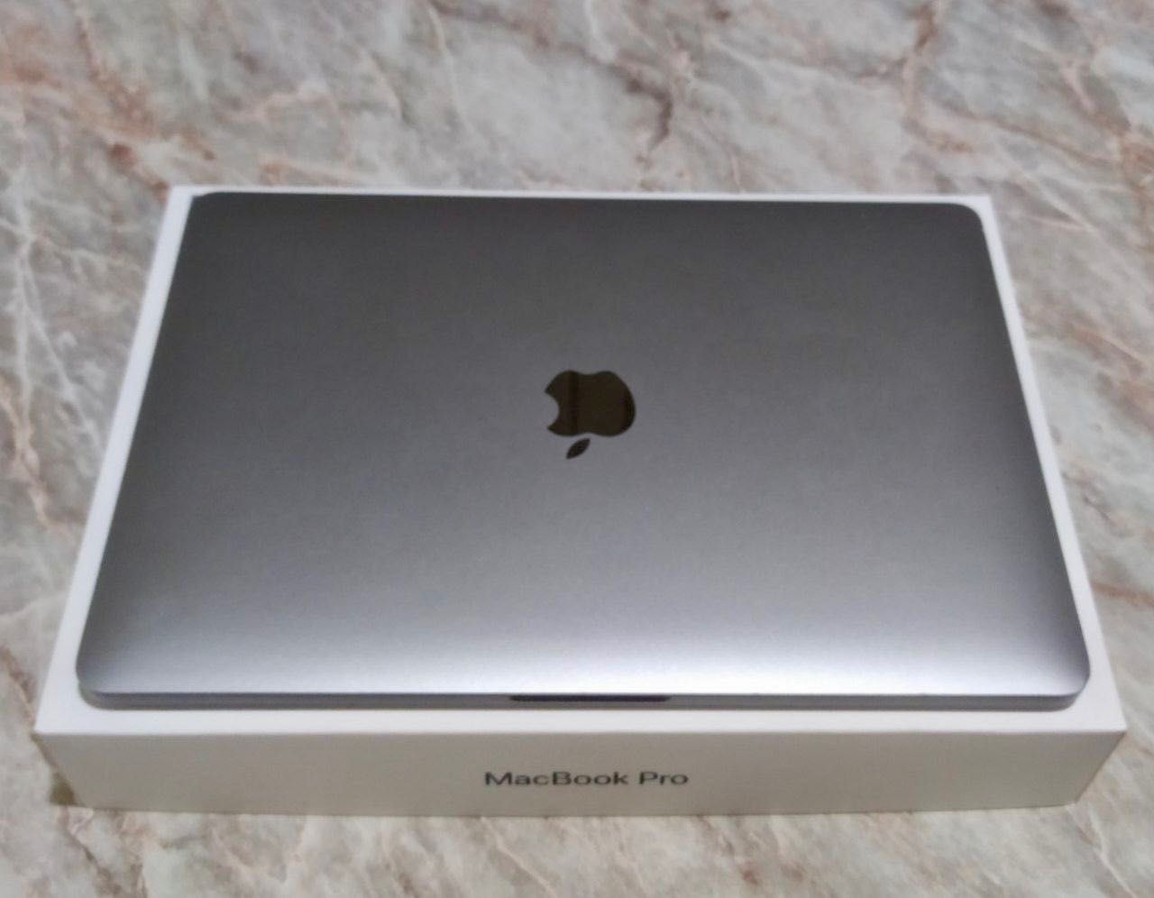 MacBook Pro 13” (2016, Touch Bar) – Sotiladi!
