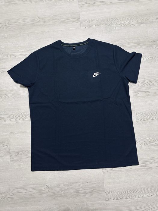 Мужские футболки (levis, nike)