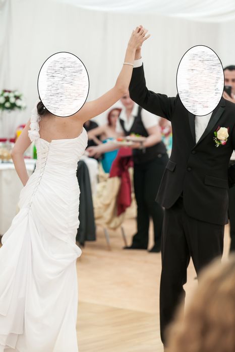 Vand Rochie de Mireasa