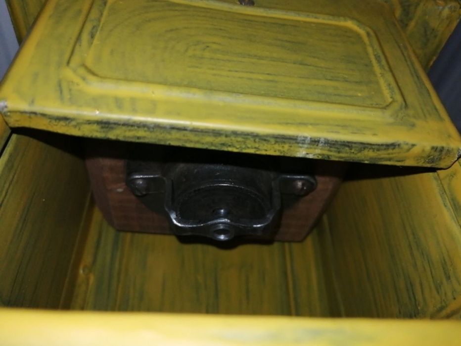 Rasnita veche pentru colectionari