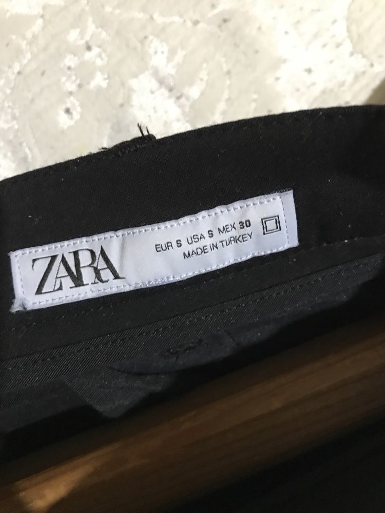 Pantaloni eleganti Zara noi (nu bershka pull and bear)