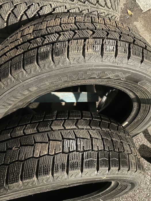 Продам зимнюю резину 2 штуки