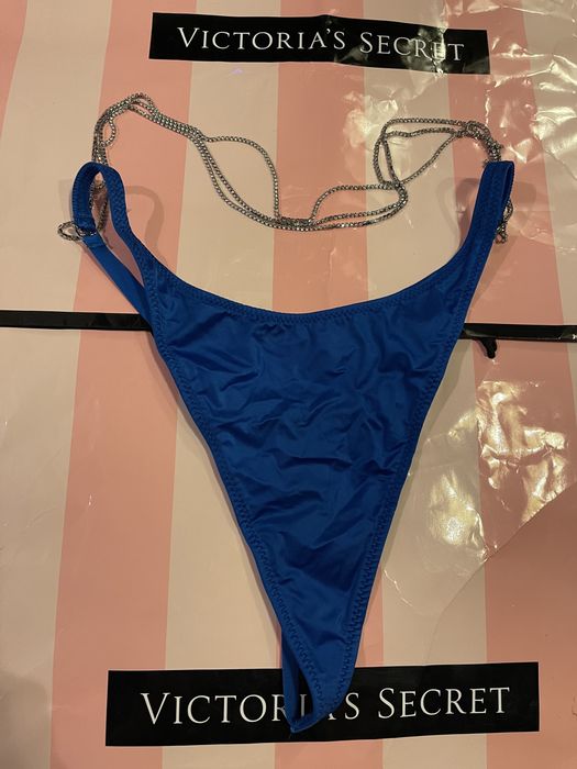 Lenjerie intima Victoria’s Secret